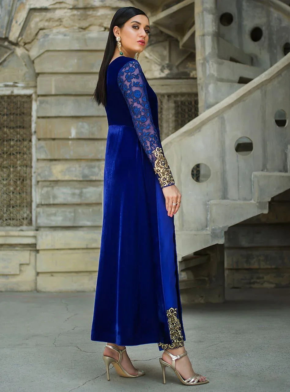Zainab Chottani | Semi Formals | VIVA LA COBALT - Rang-e-Khaas
