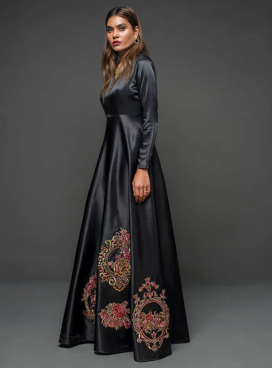 Zainab Chottani | Semi Formals | BLACK GOWN - D 04 - Rang-e-Khaas