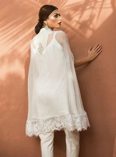 Zainab Chottani | The Kaftan Edit | Chiffon White Cape - Rang-e-Khaas