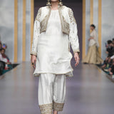 Zainab Chottani | Semi Formals | MEHRAB