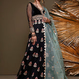 Zainab Chottani | Semi Formals | PERIDOT JET