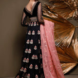 Zainab Chottani | Semi Formals | PERIDOT JET