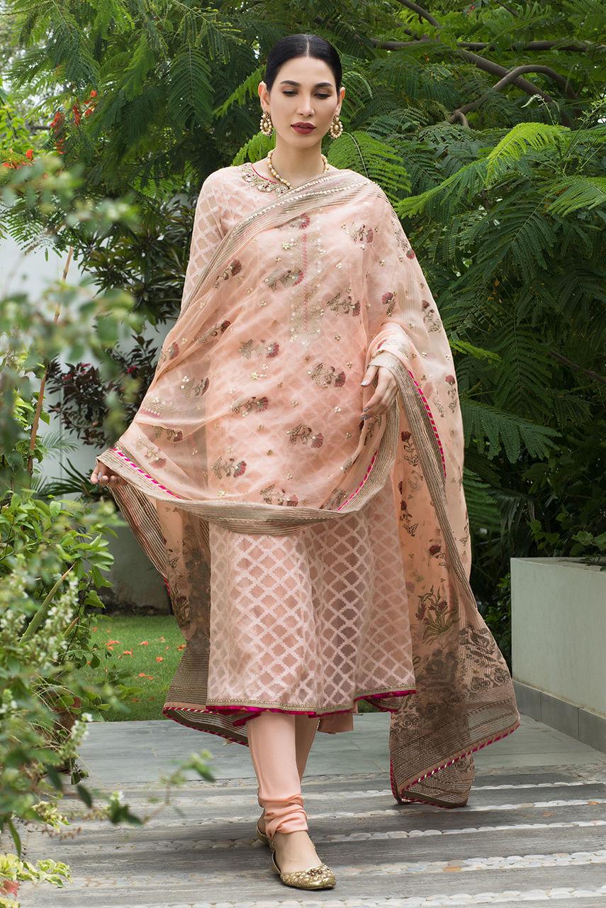 Deepak Perwani | Nazia Eid Edit 26 | Souris (KTD3256)