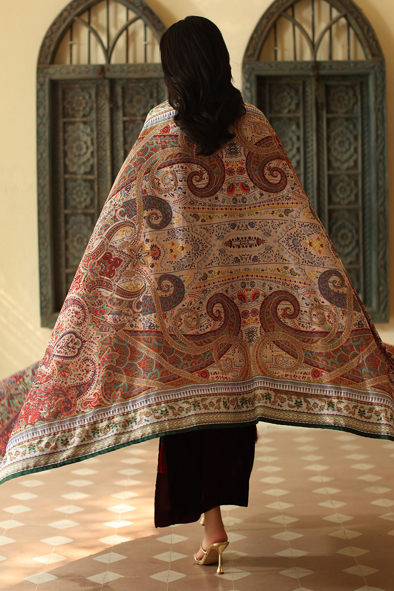 Aisha Imran | Printed Panache Velvet Shawls 25 | Sarai