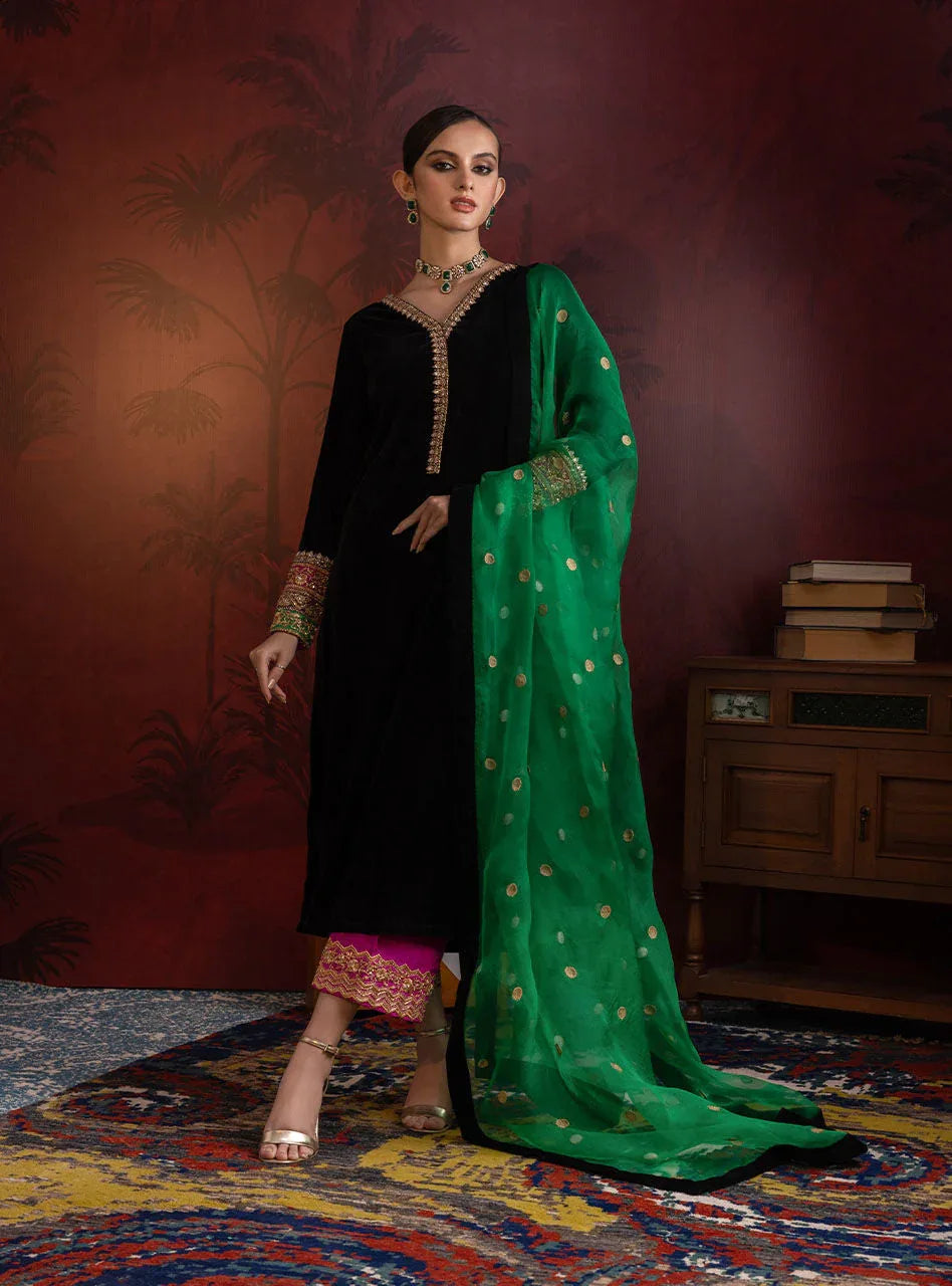 Zainab Chottani | Semi Formals | YAREEN - Rang-e-Khaas