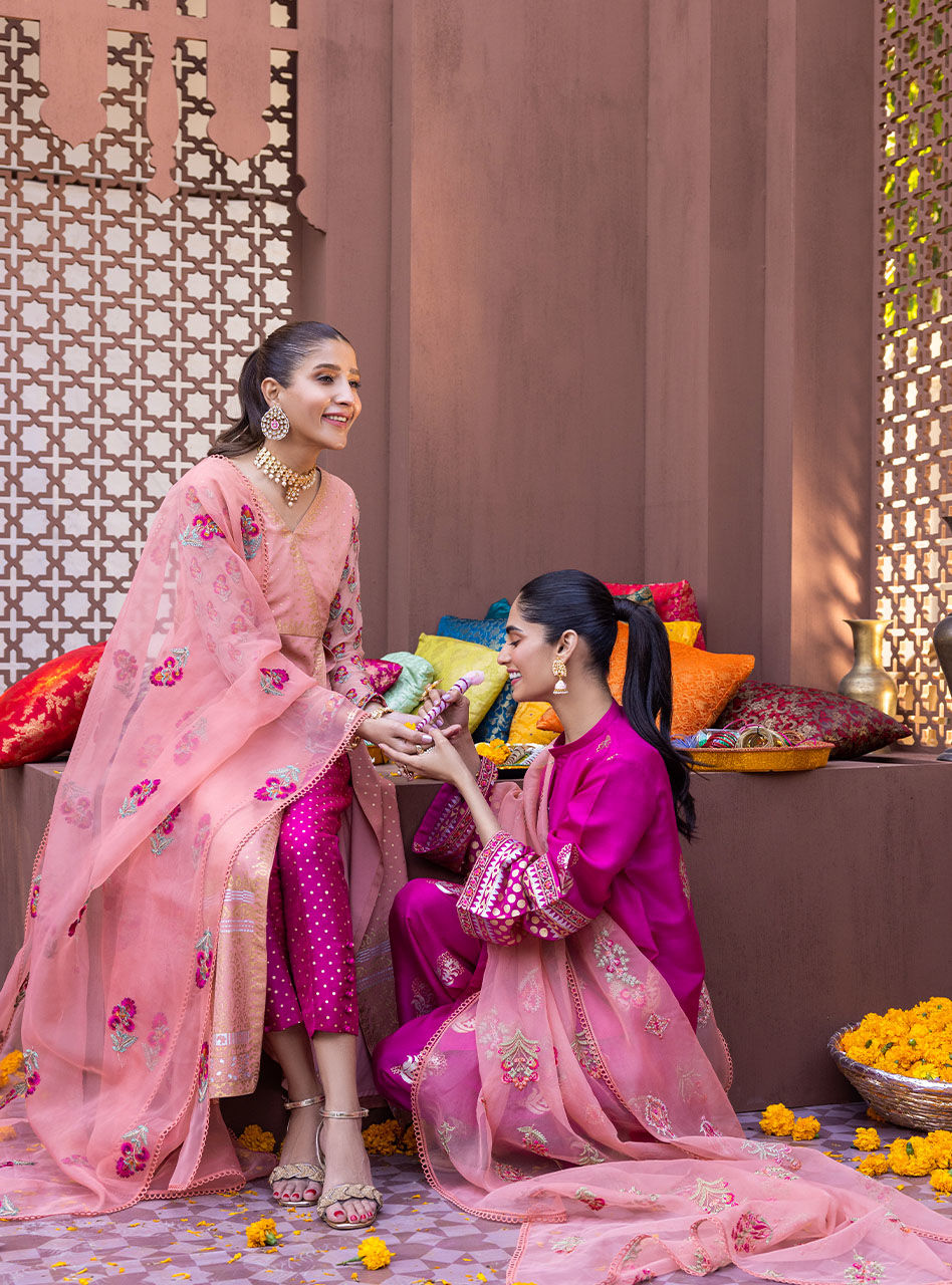 Zainab Chottani | Luxury Pret | DAHLIA