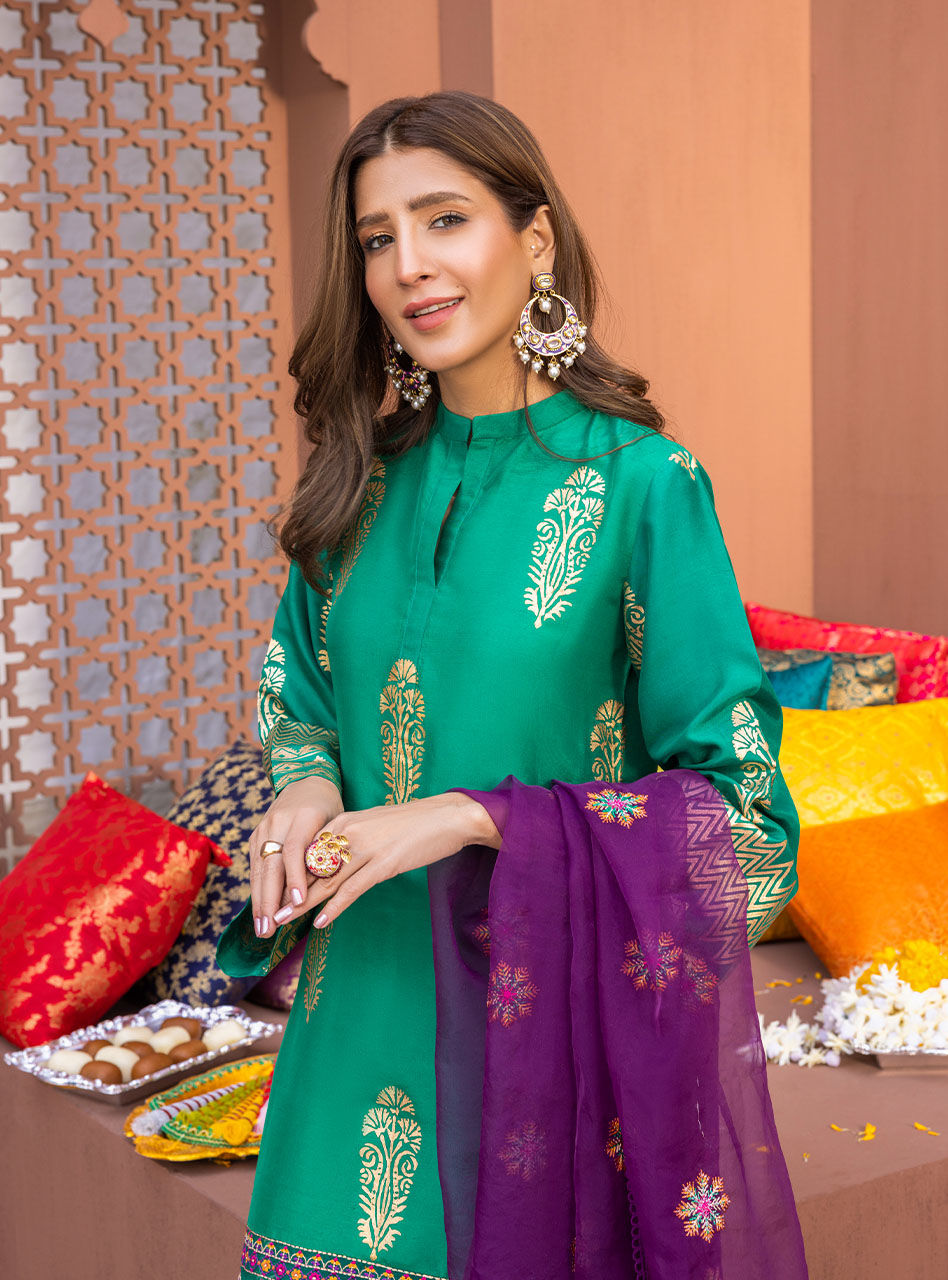Zainab Chottani | Luxury Pret | GULNAAR