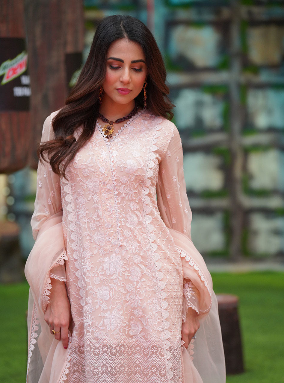 Zainab Chottani | Luxury Pret | ROSALEEN