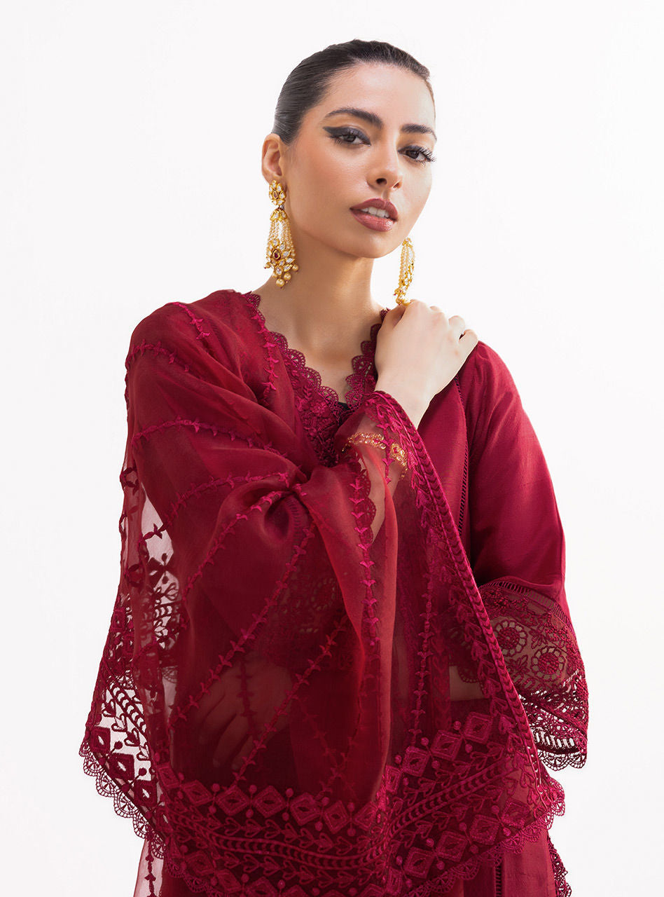 Zainab Chottani | Luxury Pret | NAYLA