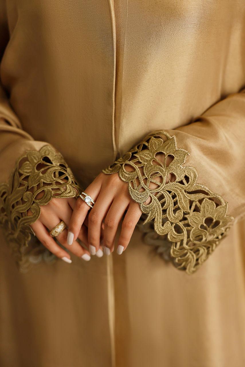 Deepak Perwani | Lilah Silk Edit 24 | KUT280