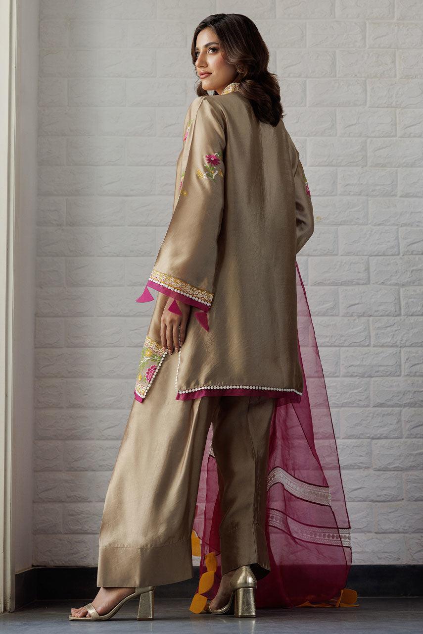 Deepak Perwani | Summer Festive 25 | Sophia