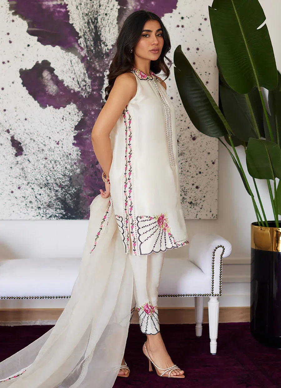 Farah Talib Aziz | Luna Eid Collection 24 | GENEVIVE PEARL WHITE - Rang-e-Khaas