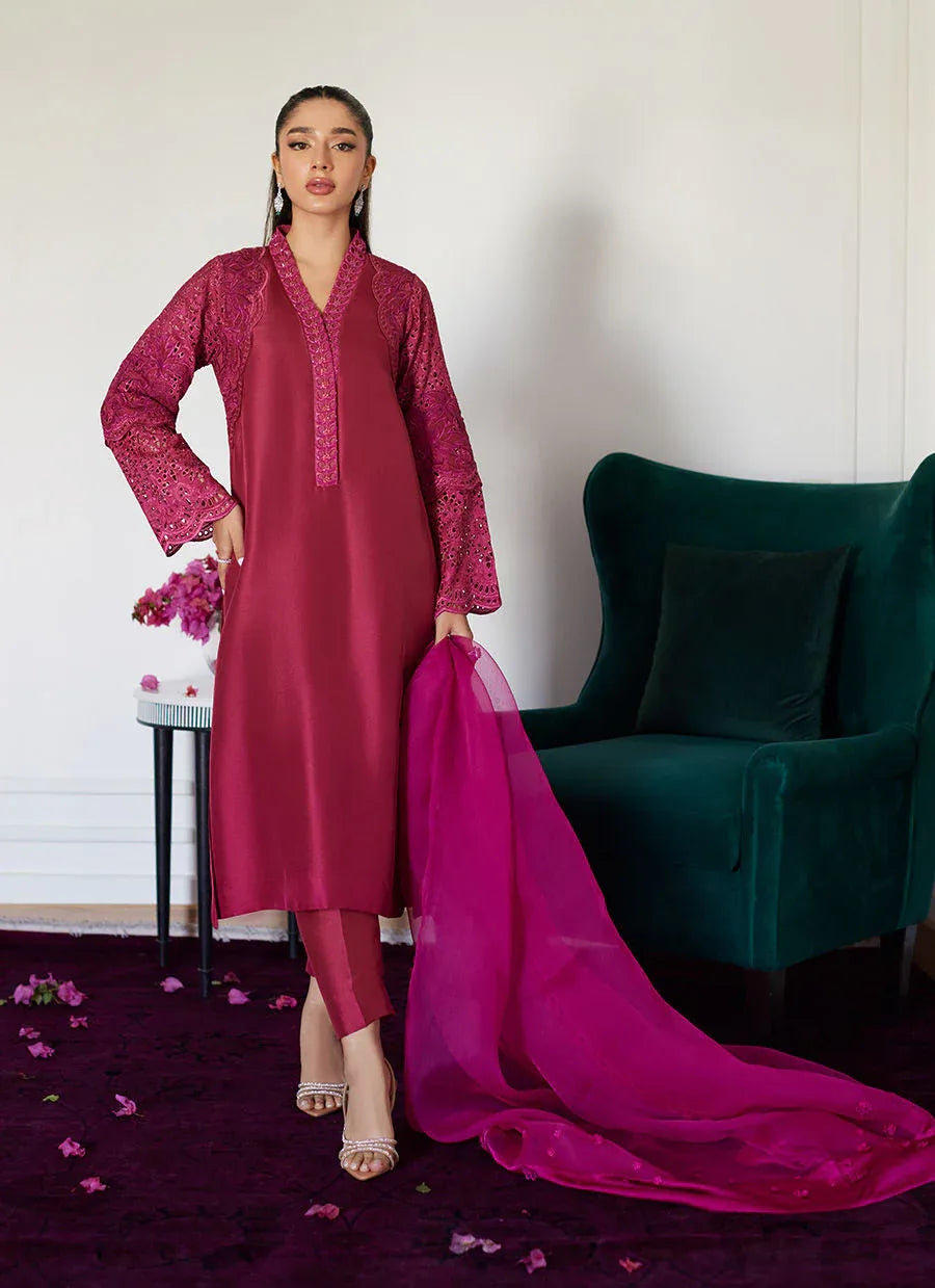 Farah Talib Aziz | Luna Eid Collection 24 | HONORINE MAGENTA - Rang-e-Khaas