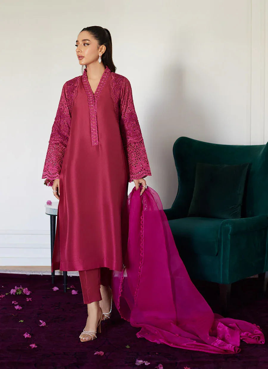Farah Talib Aziz | Luna Eid Collection 24 | HONORINE MAGENTA - Rang-e-Khaas