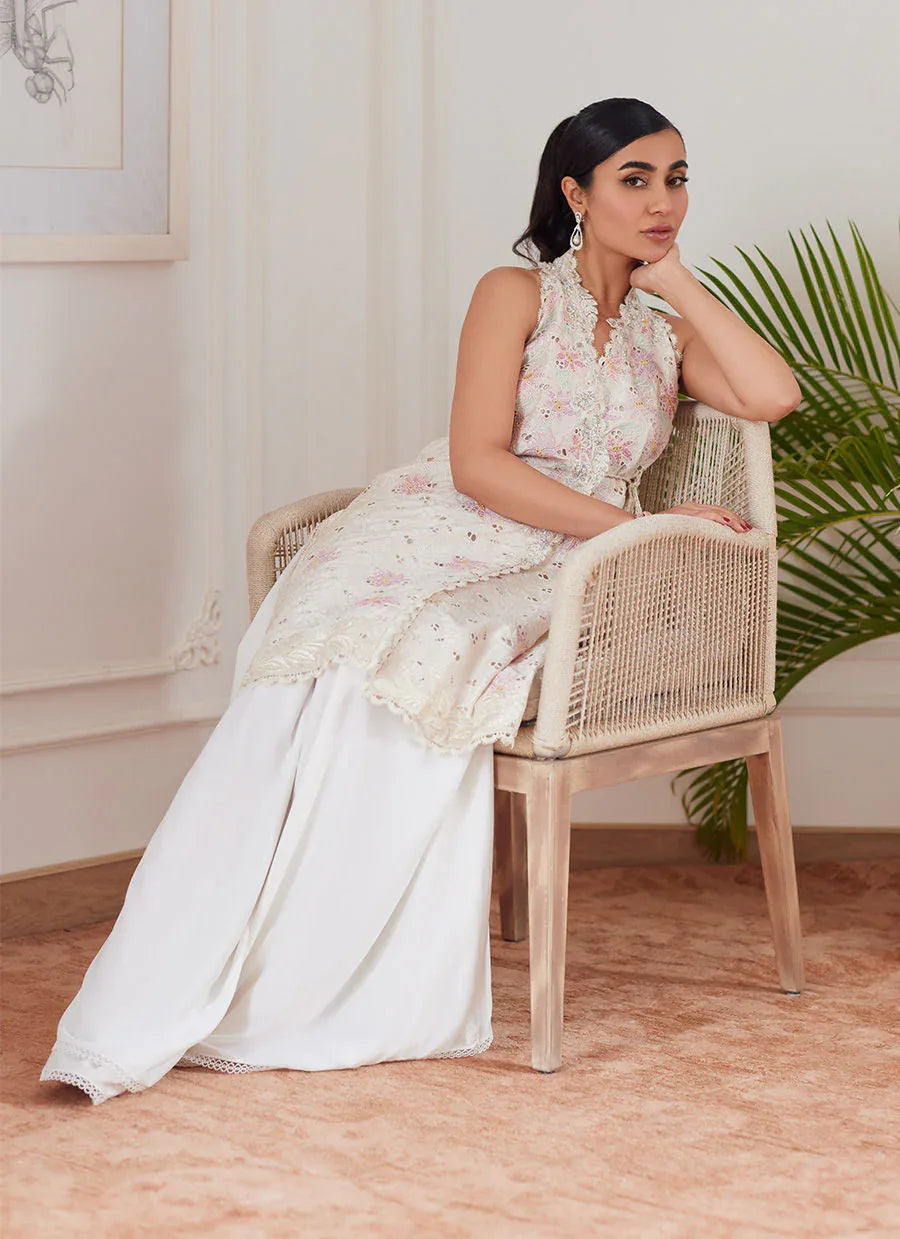 Farah Talib Aziz | Luna Eid Collection 24 | OLIVIA PEARL - Rang-e-Khaas