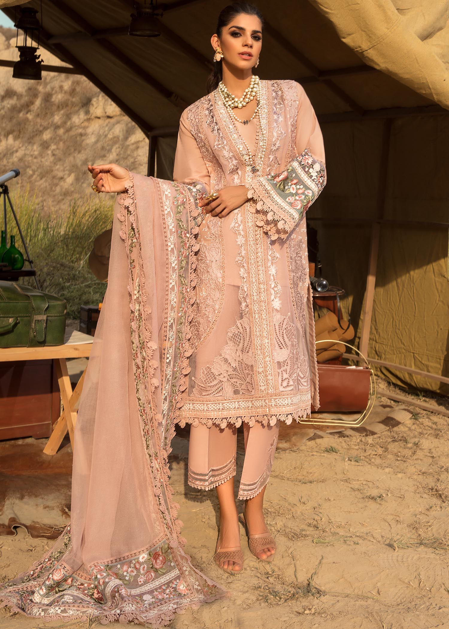 Saira Shakira Blush Moon - Luxury Pret