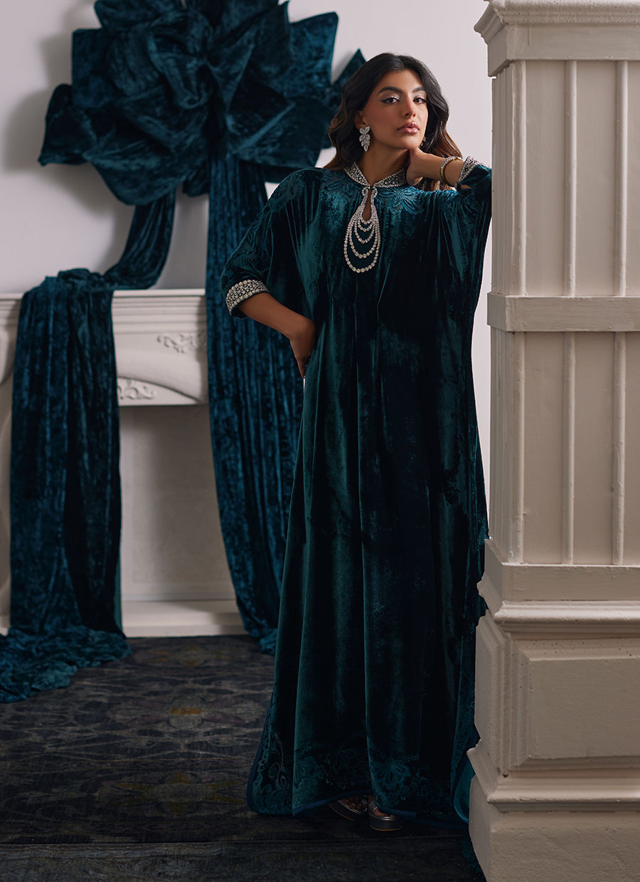 Farah Talib Aziz | Velvets The After Party | ALITA EMERALD KAFTAN