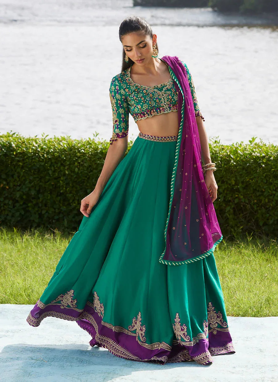 Farah Talib Aziz | Mayna Festive Luxe Pret | Amaranth Lehnga Choli - Rang-e-Khaas