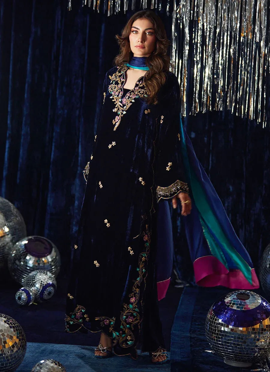 Farah Talib Aziz | Velvet Fete 4 | Valeh Navy Shirt And Dupatta - Rang-e-Khaas