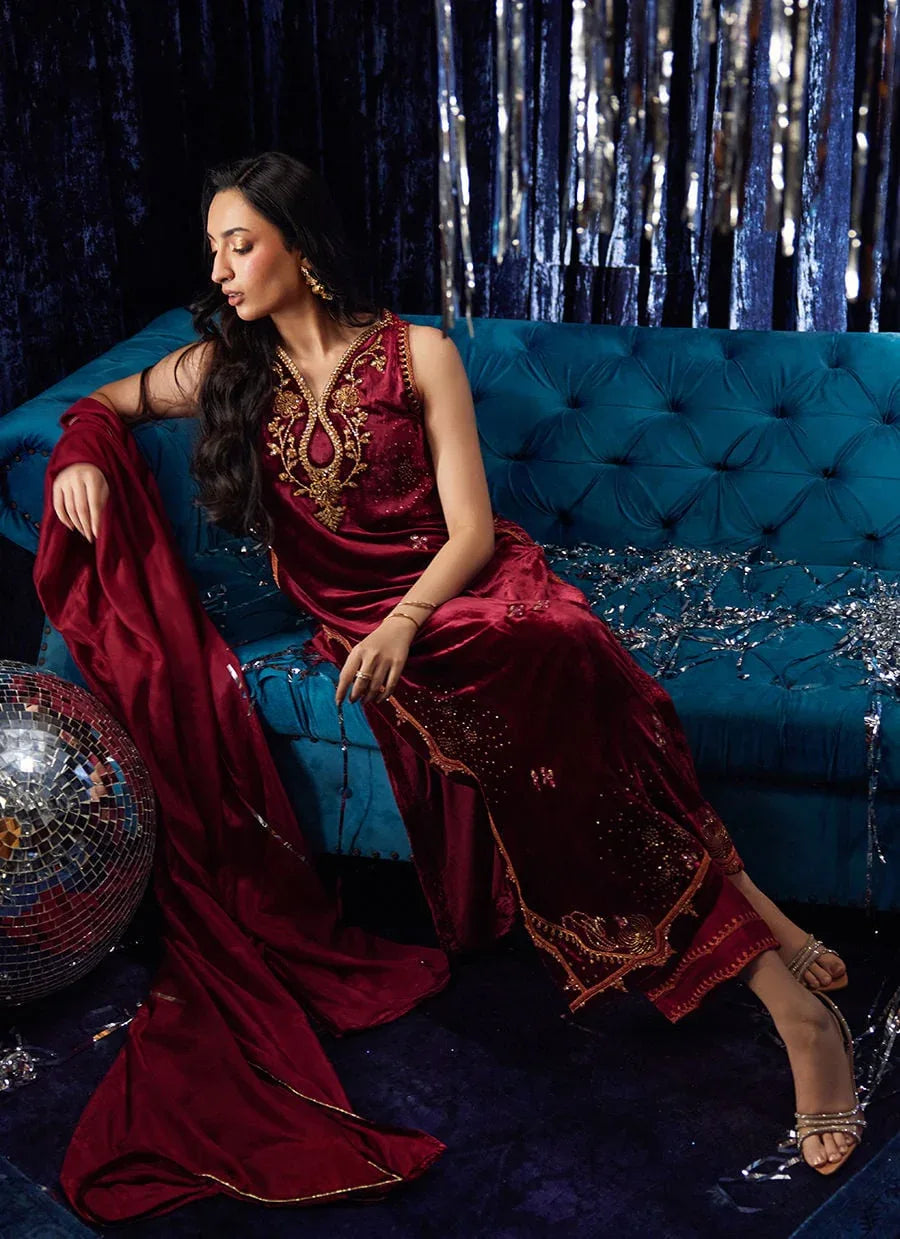 Farah Talib Aziz | Velvet Fete 4 | Arden Garnet Shirt And Dupatta - Rang-e-Khaas