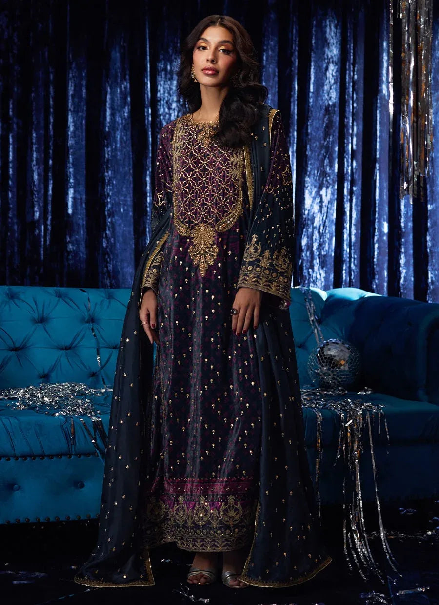 Farah Talib Aziz | Velvet Fete 4 | Reeya Velvet Shirt And Dupatta - Rang-e-Khaas