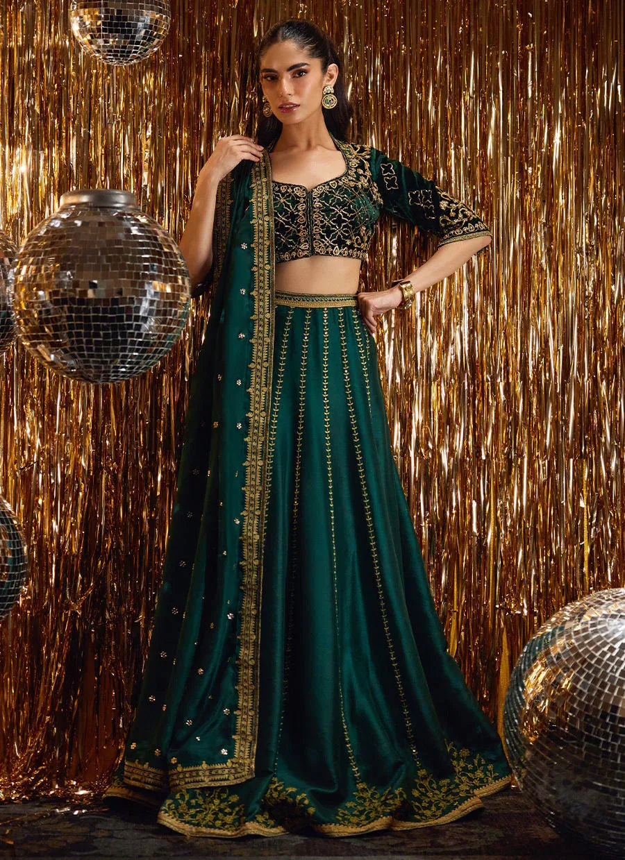 Farah Talib Aziz | Velvet Fete 4 | Sera Emerald Lehnga Choli - Rang-e-Khaas