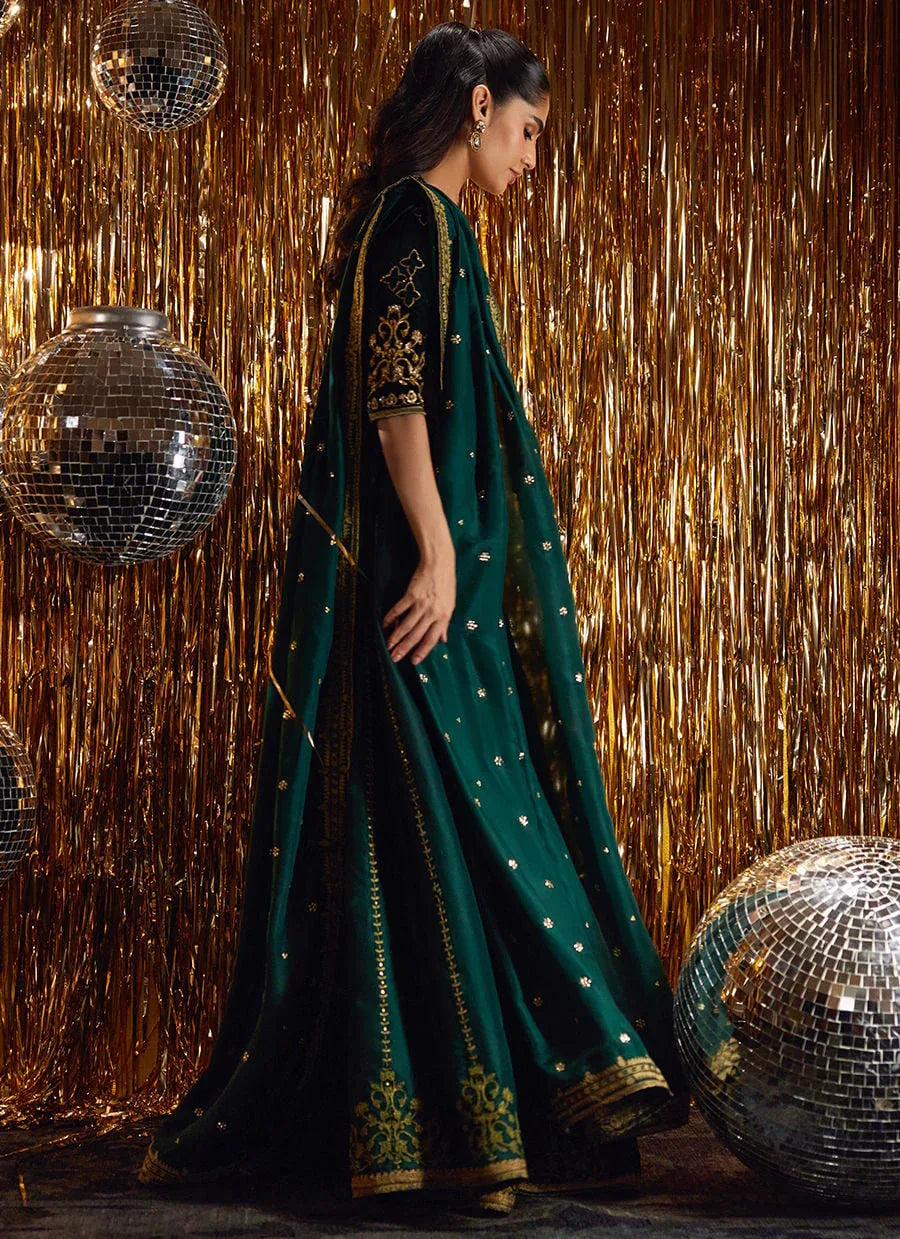 Farah Talib Aziz | Velvet Fete 4 | Sera Emerald Lehnga Choli - Rang-e-Khaas