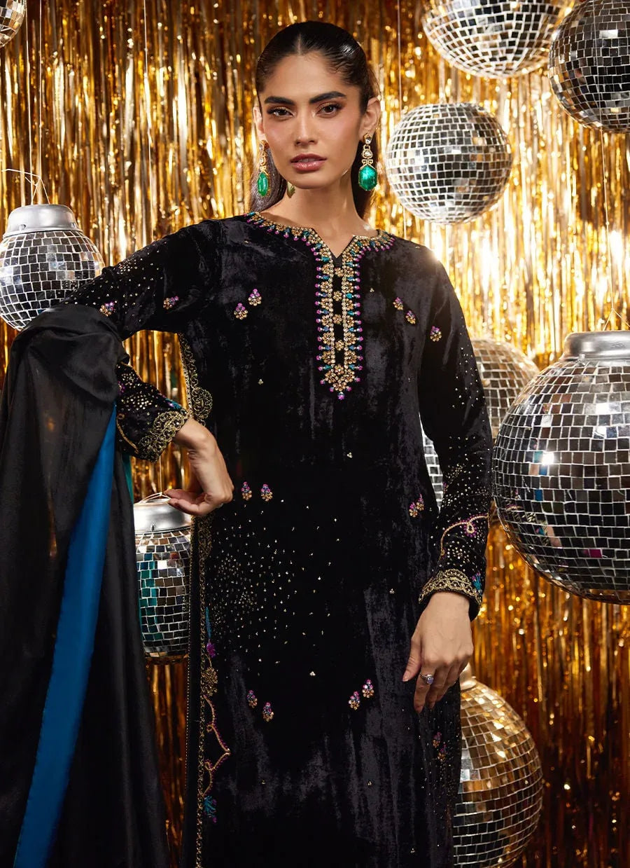 Farah Talib Aziz | Velvet Fete 4 | Masika Black Shirt And Dupatta - Rang-e-Khaas