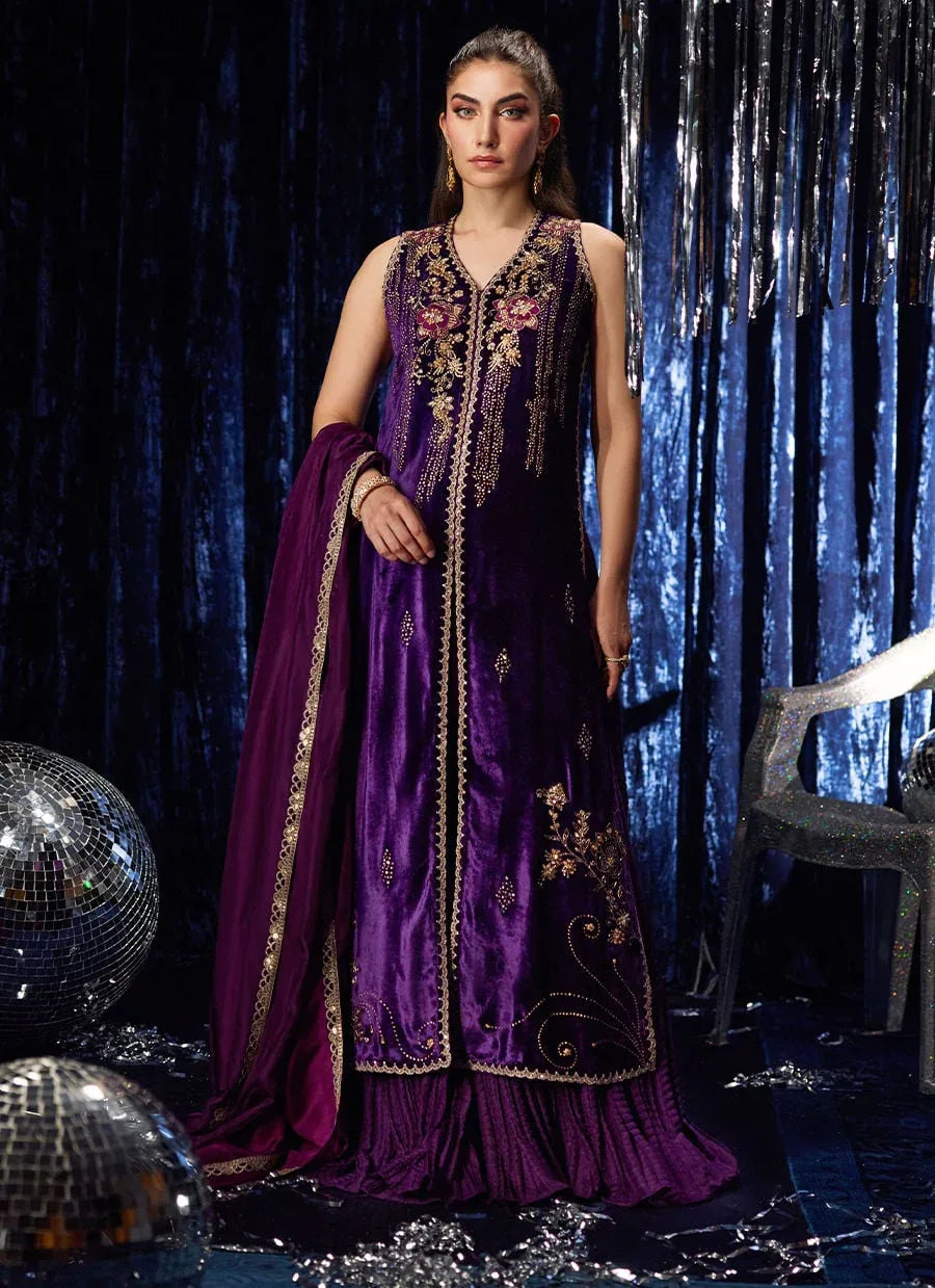 Farah Talib Aziz | Velvet Fete 4 | Amima Aubergine Shirt And Dupatta - Rang-e-Khaas