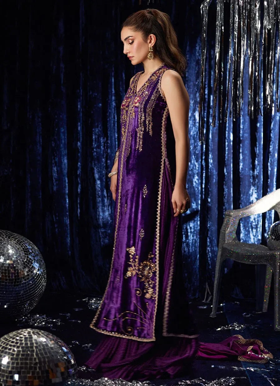 Farah Talib Aziz | Velvet Fete 4 | Amima Aubergine Shirt And Dupatta - Rang-e-Khaas