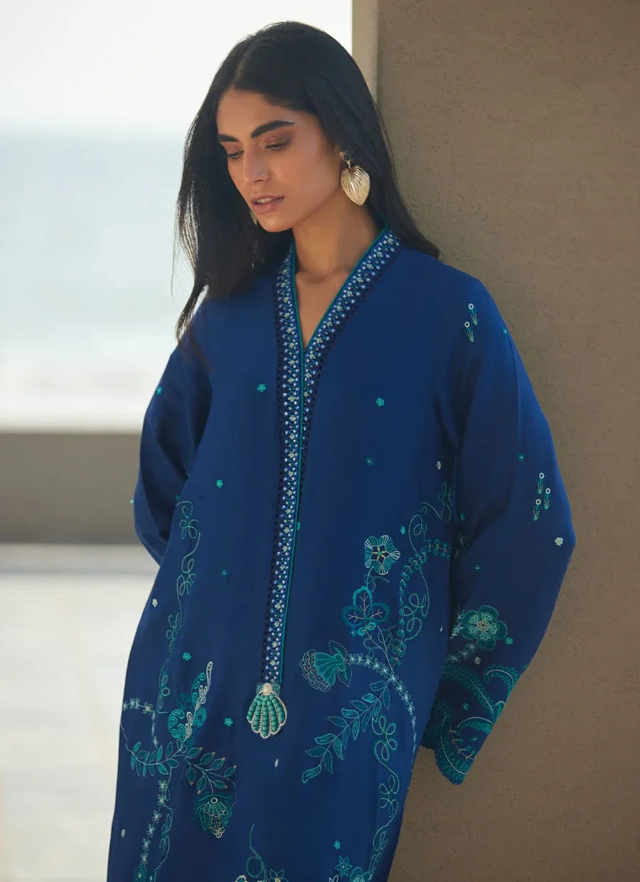 Farah Talib Aziz | Laani The Kaftan Edit | liri Ink Blue - Rang-e-Khaas