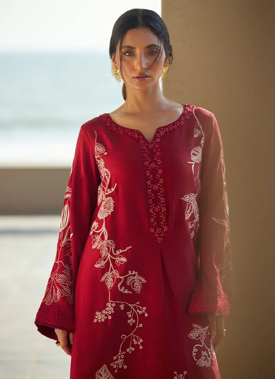Farah Talib Aziz | Laani The Kaftan Edit | Siren Scarlett Silk - Rang-e-Khaas