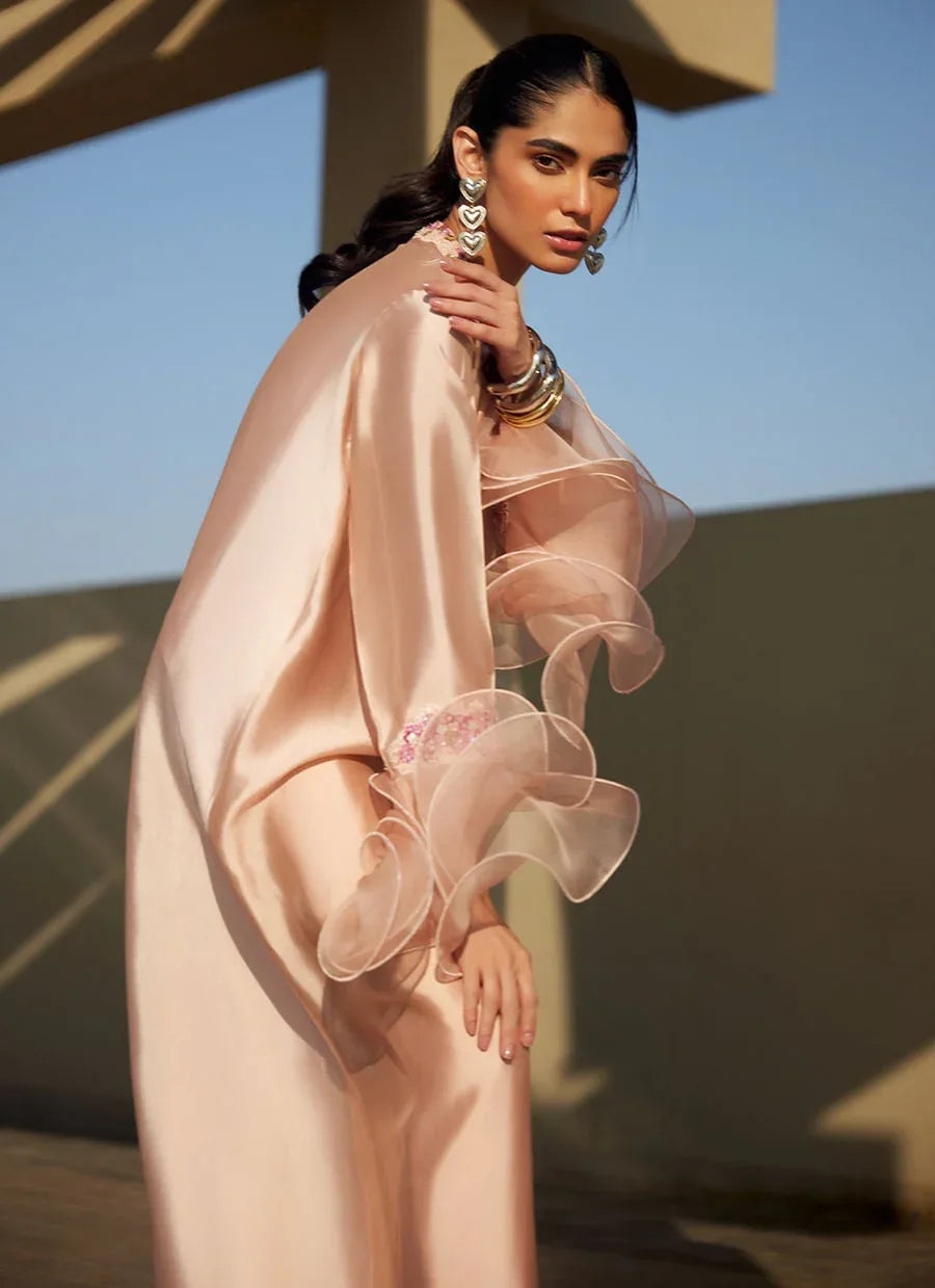 Farah Talib Aziz | Laani The Kaftan Edit | Mariposa Blush - Rang-e-Khaas