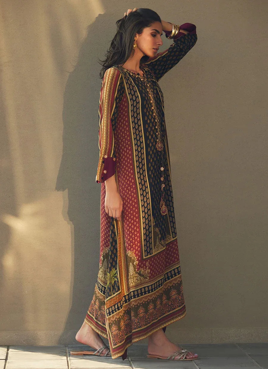 Farah Talib Aziz | Laani The Kaftan Edit | Ophelia Onyx Crepe - Rang-e-Khaas
