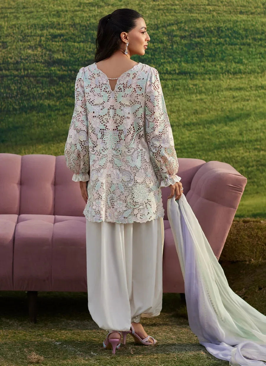 Farah Talib Aziz | Luna Eid 26 | Lyla Mist