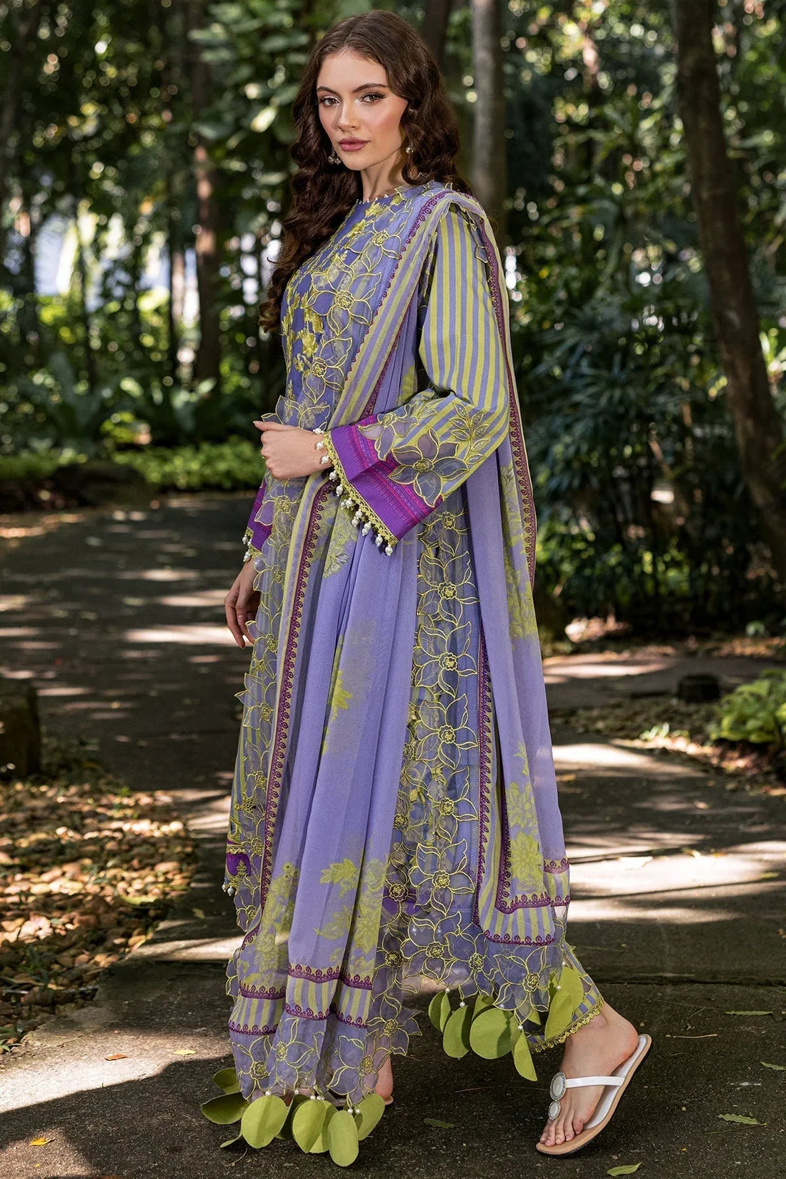 Charizma | Naranji Lawn | CN5-02 - Rang-e-Khaas