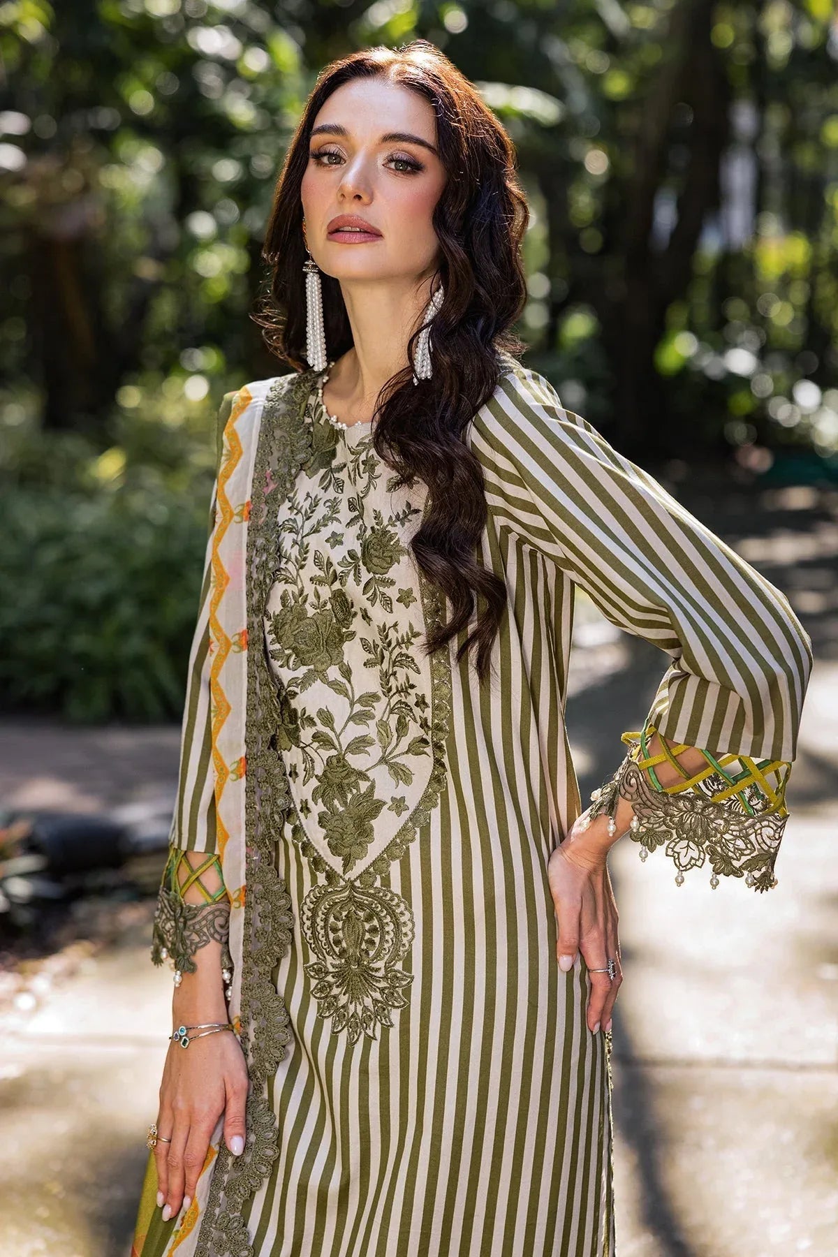 Charizma | Naranji Lawn | CN5-07 - Rang-e-Khaas