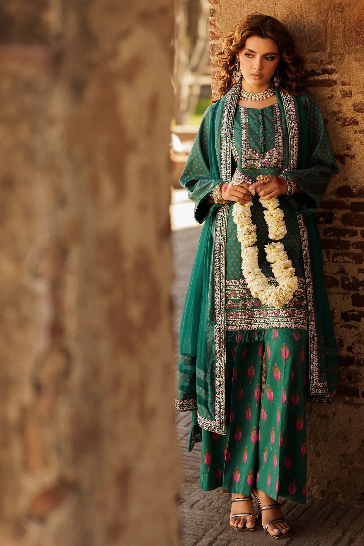 Charizma | Niche Eid Edit | CNP-5-35A - Rang-e-Khaas