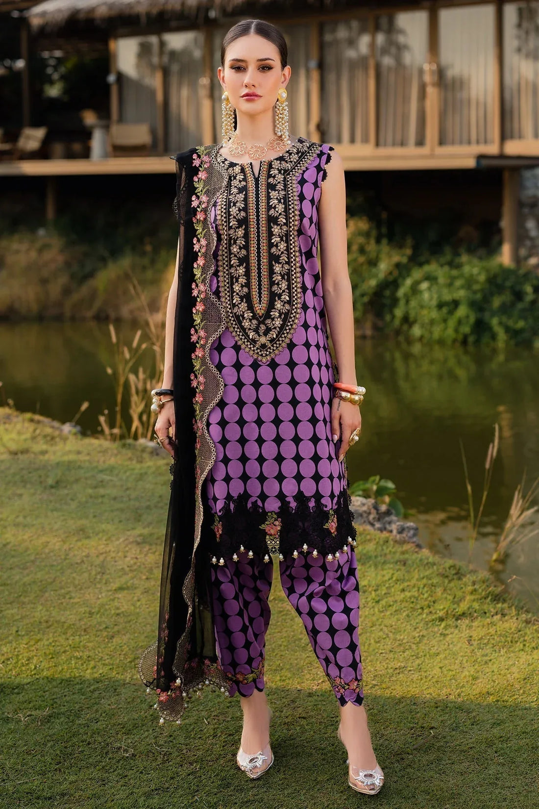 Charizma | Qara Festive Edit 25 | CQ5-03 - Rang-e-Khaas