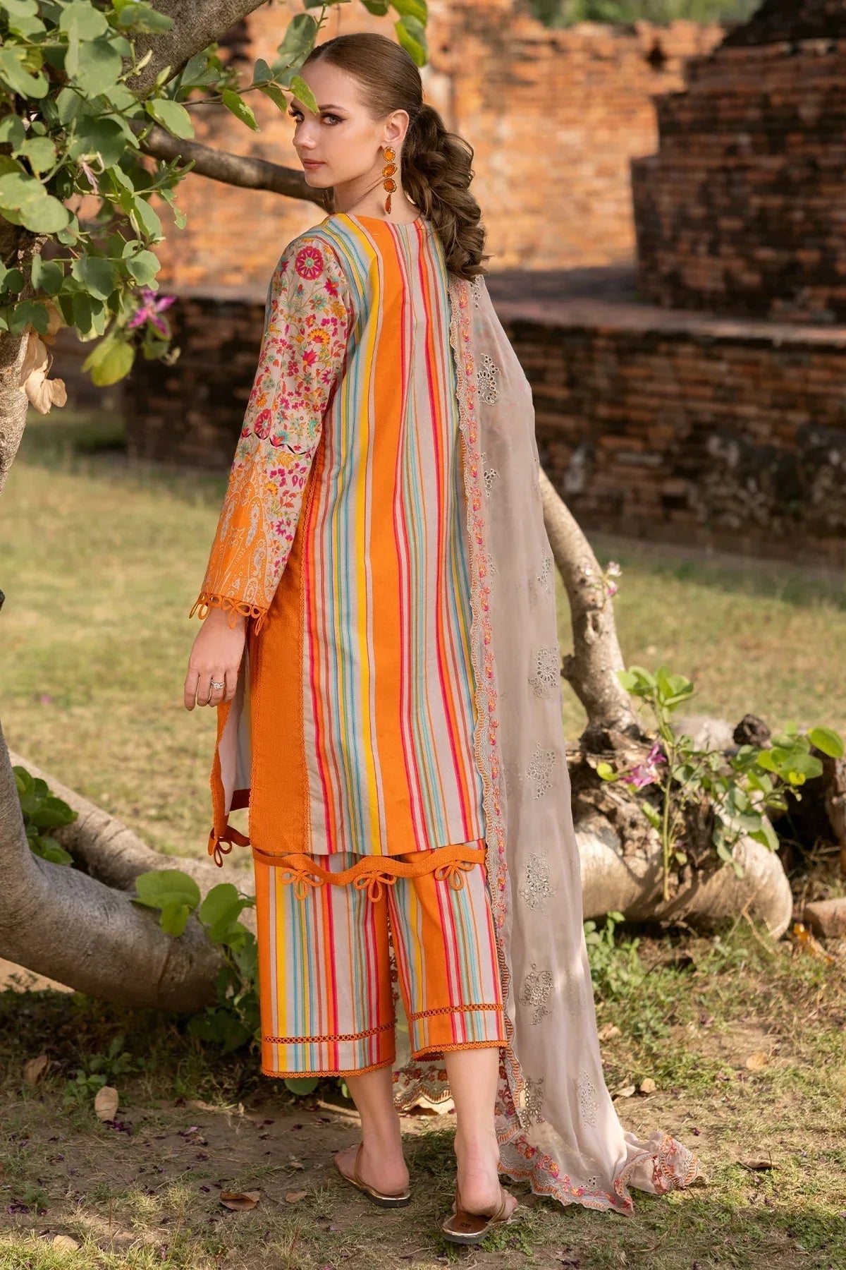 Charizma | Print Melody 25 | PM5-04 - Rang-e-Khaas