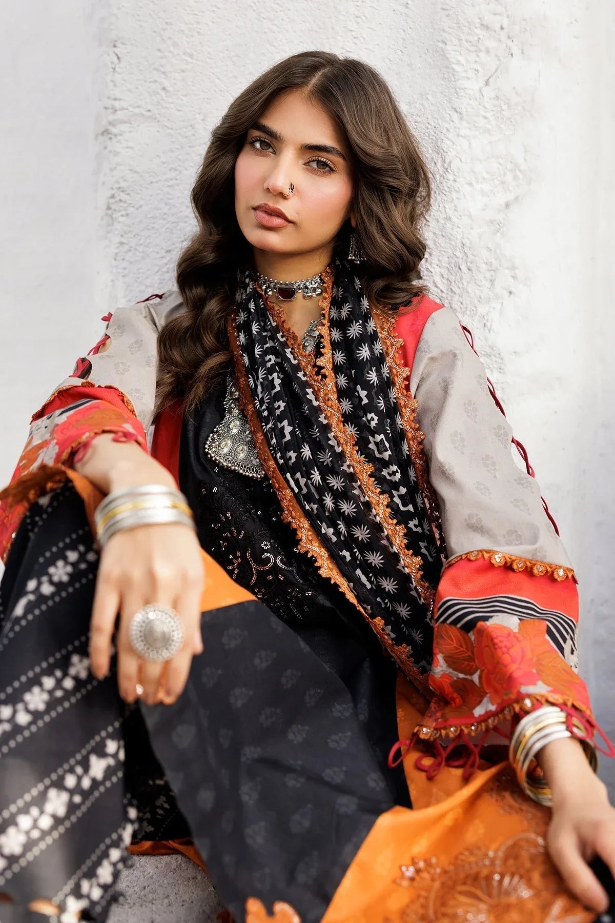 Charizma | Rangoli Lawn | CRO5-01 - Rang-e-Khaas