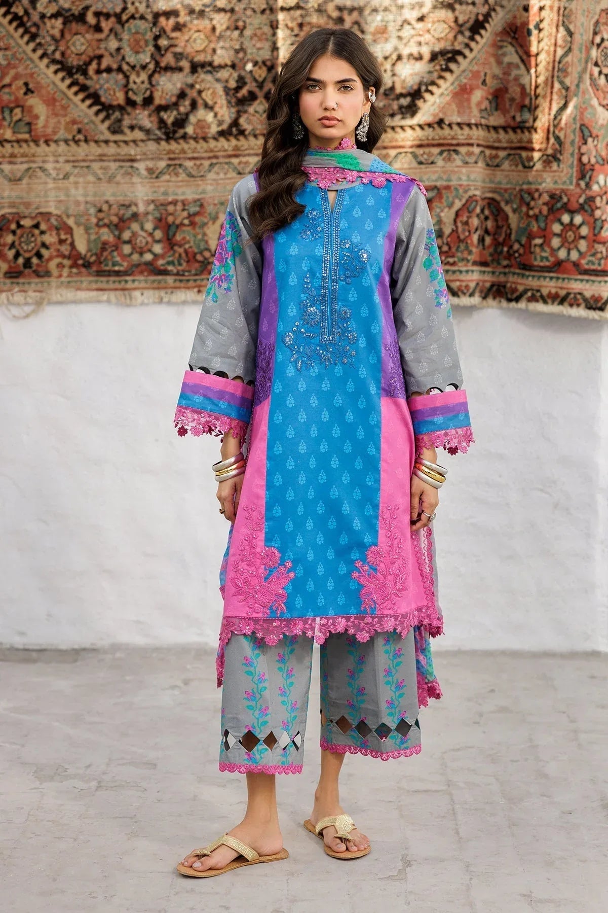 Charizma | Rangoli Lawn | CRO5-02 - Rang-e-Khaas