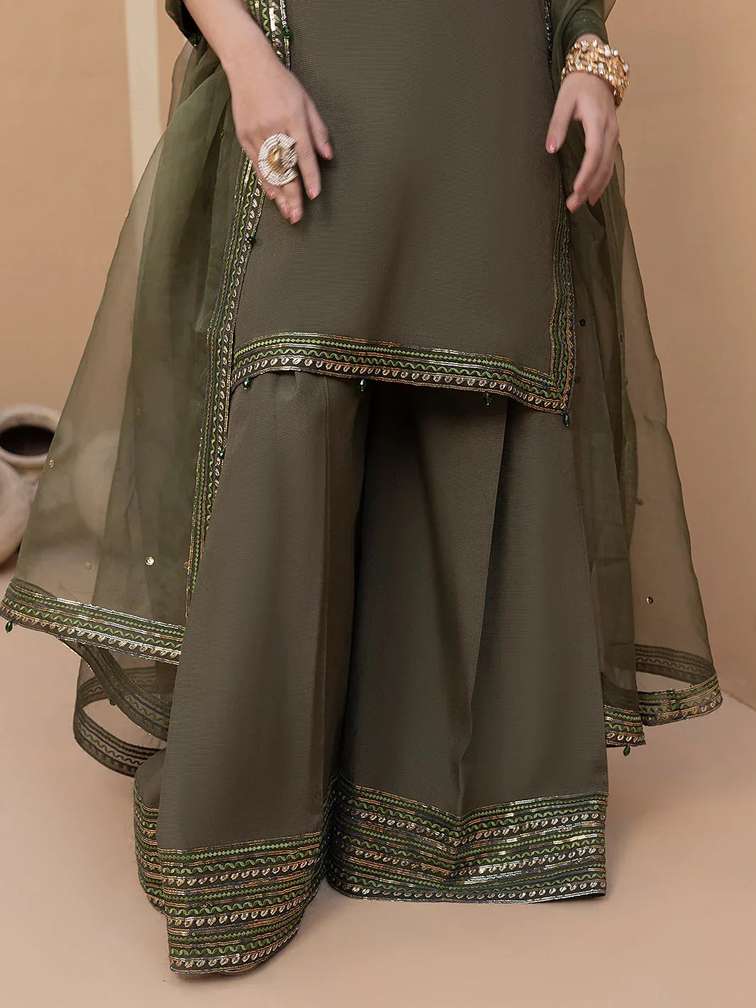 Hem Stitch | Raw Silk Edit 25 | Noor - Rang-e-Khaas