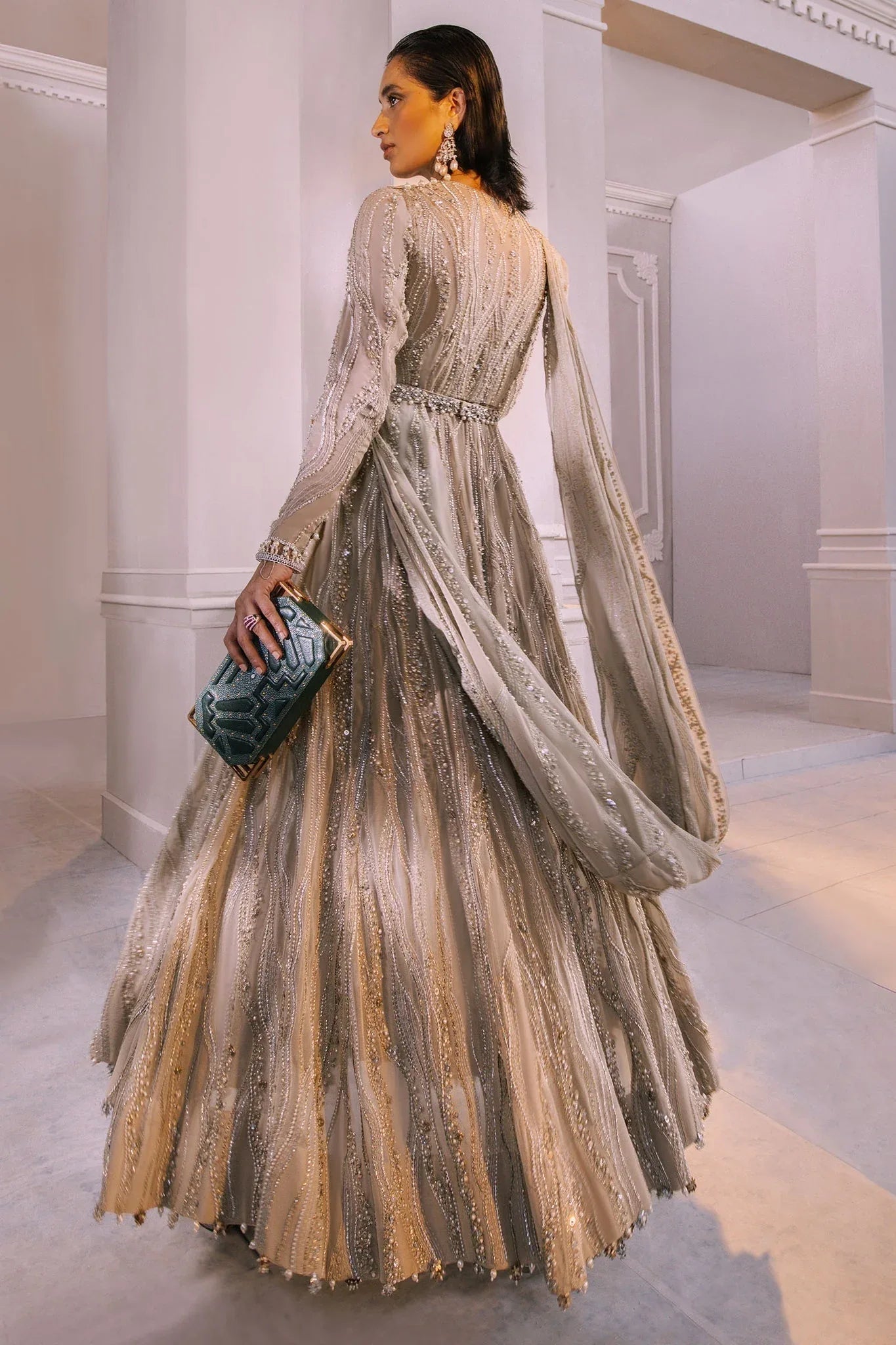 Elan | Demi Couture Onirique | LUISANTE D'OR (EP-20856) - Rang-e-Khaas