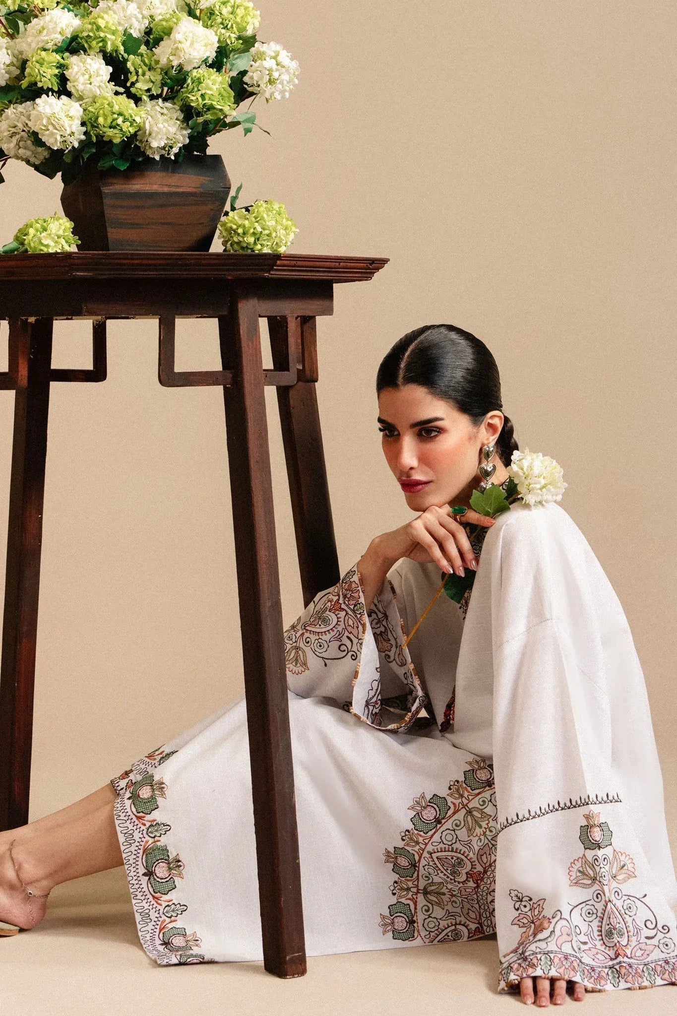Elan | Winter Basics 25 | EIRA (ERW-21567) - Rang-e-Khaas