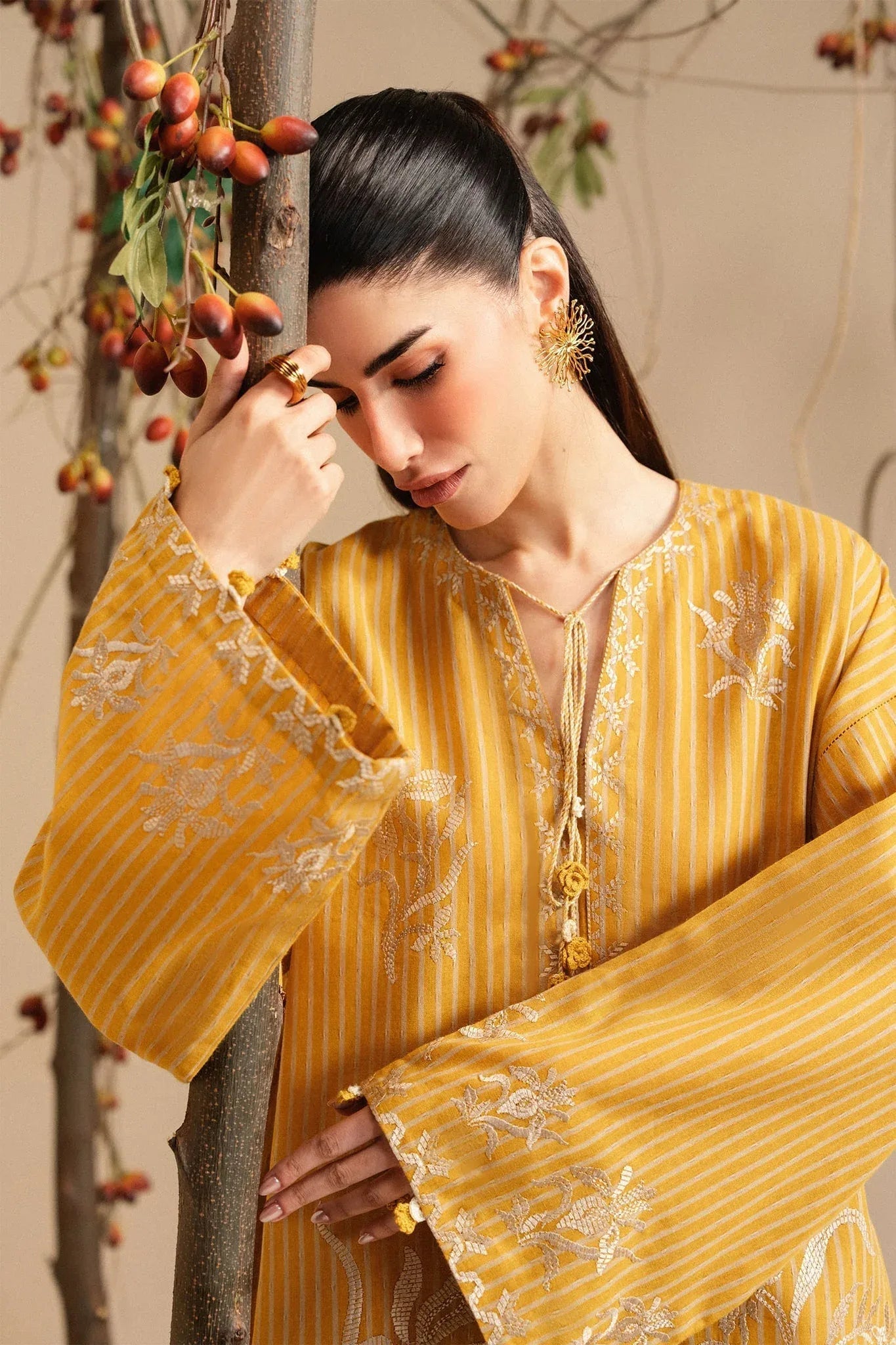 Elan | Winter Basics 25 | SOHEA (ERW-21570) - Rang-e-Khaas