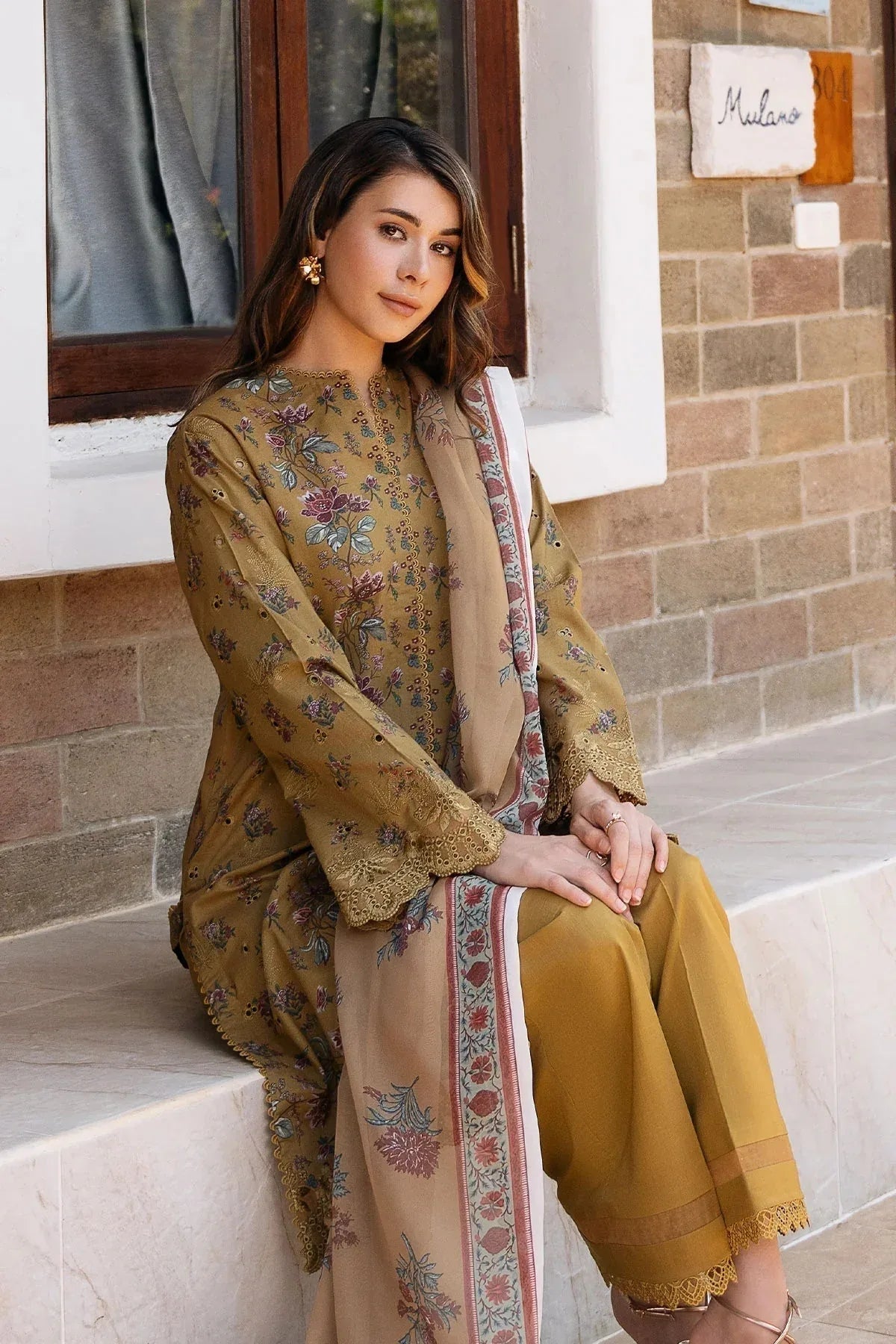 Afrozeh | Damask The Holiday Edit '25 - Lawn | Lorien B - Rang-e-Khaas