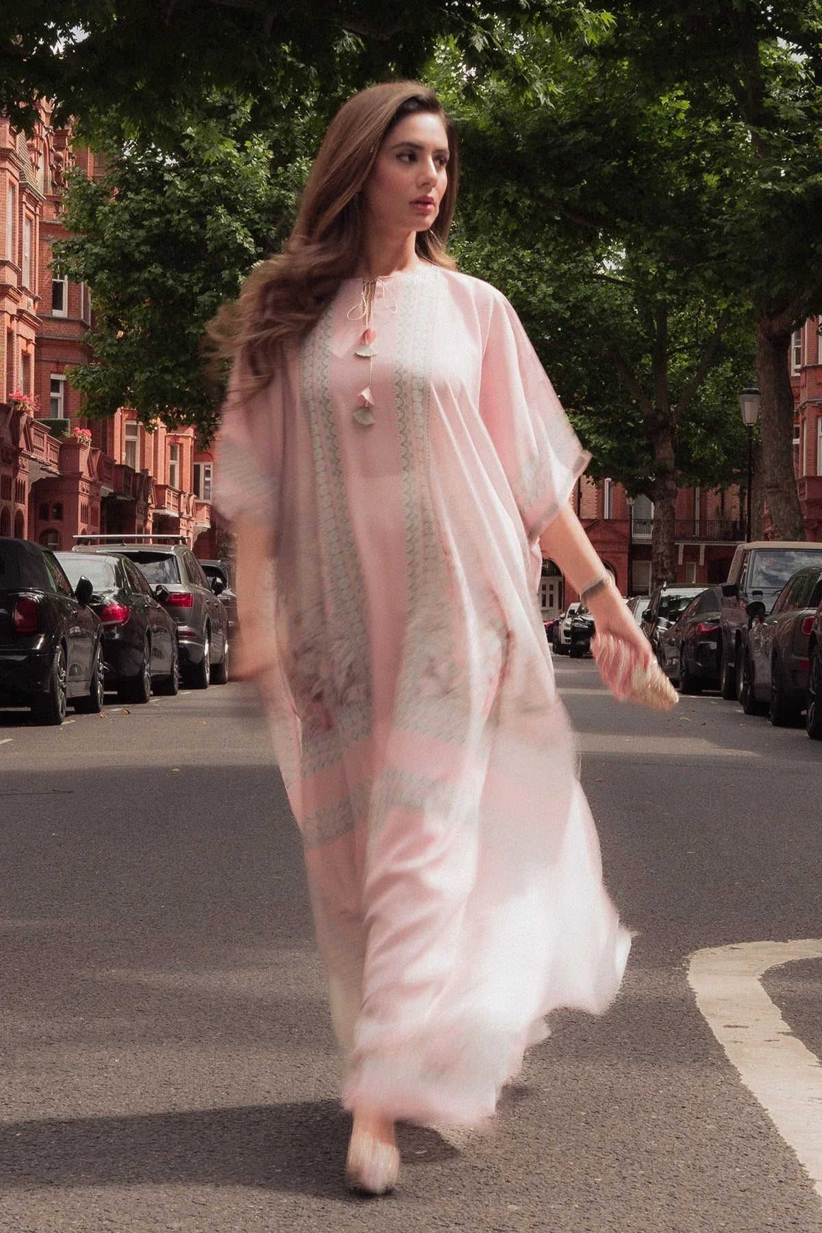 Erum Khan I Kaftan Edit I Fuchsia Fire - Rang-e-Khaas