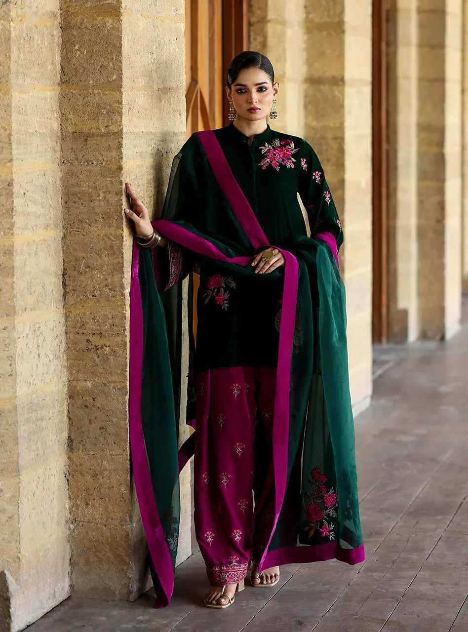 Zainab Chottani | Velura Velvet Edit 25 | Niya Farshi - Rang-e-Khaas