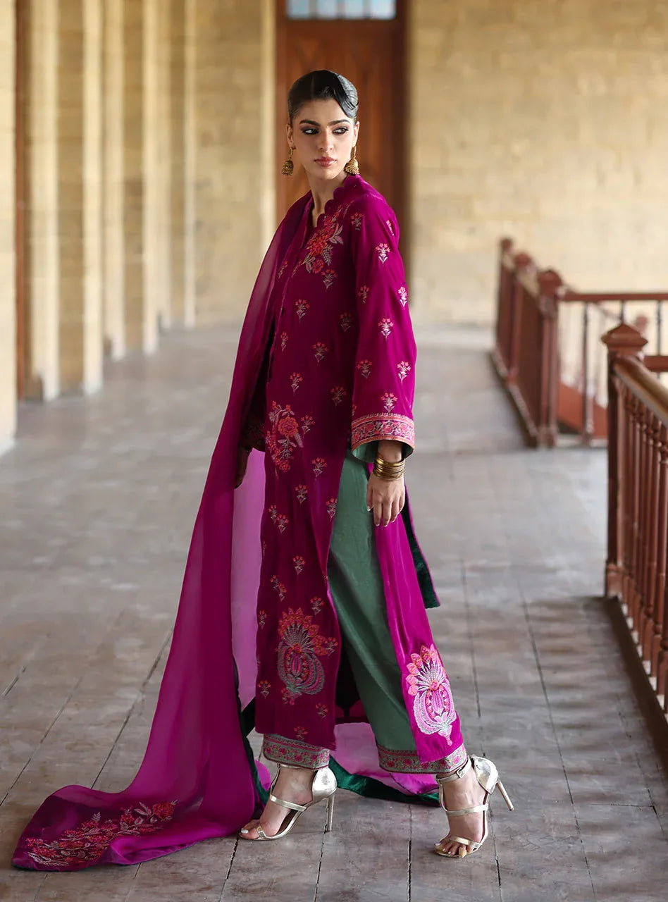 Zainab Chottani | Velura Velvet Edit 25 | Mulberry Long Shirt - Rang-e-Khaas